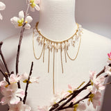 Collier Astrée doré à l'or 18 carats, cristal de roche et perles de culture, pièce unique Verika Bijoux