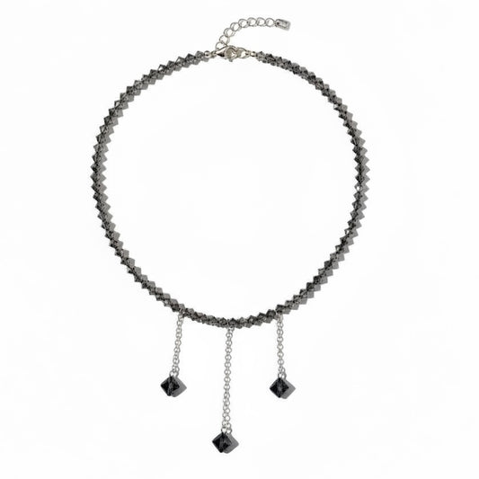 Collier Sarah